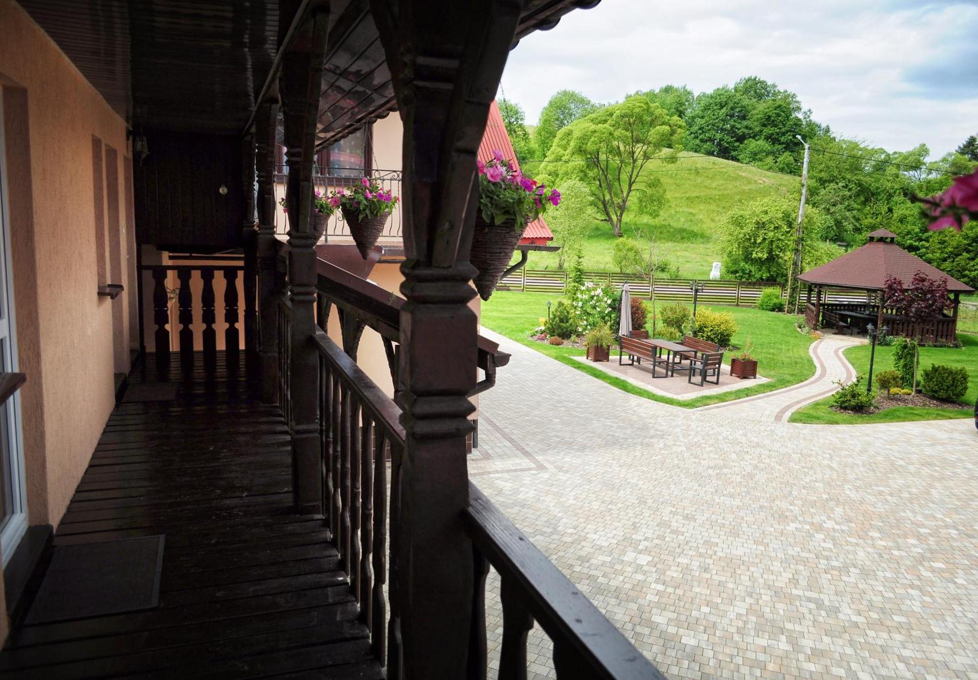 Nad Krolowka Farm stay